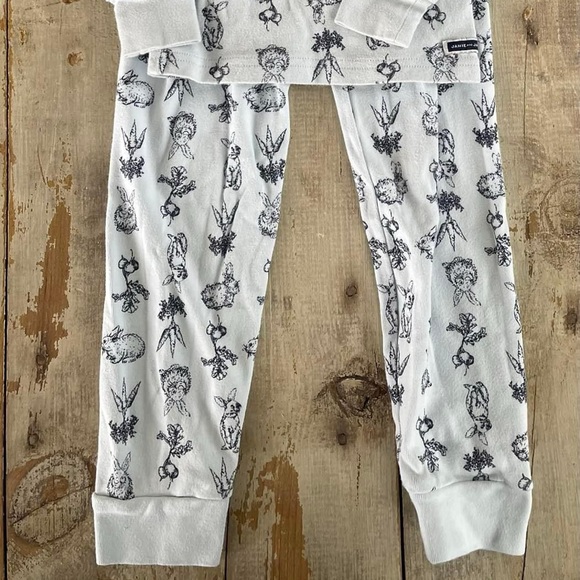 Janie and Jack bunny pajamas - 6 - Picture 5 of 5